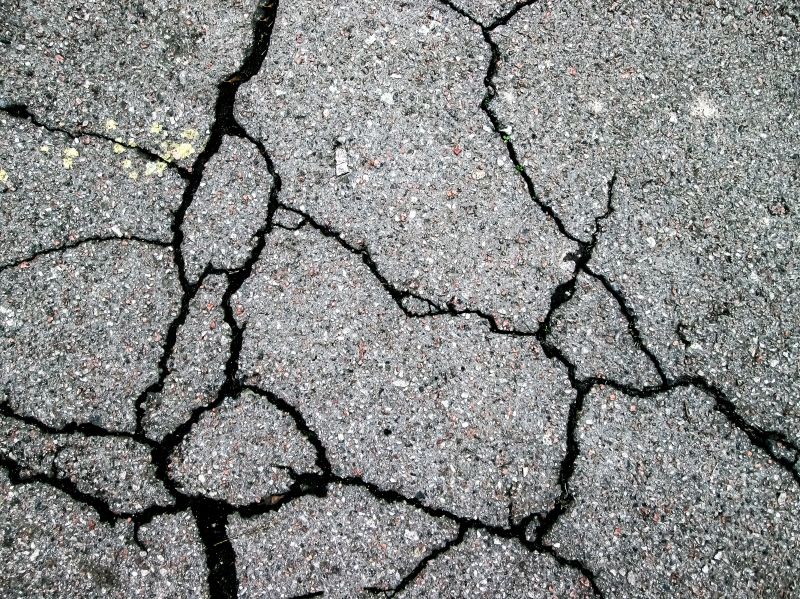 Crack Repair in Asphalt